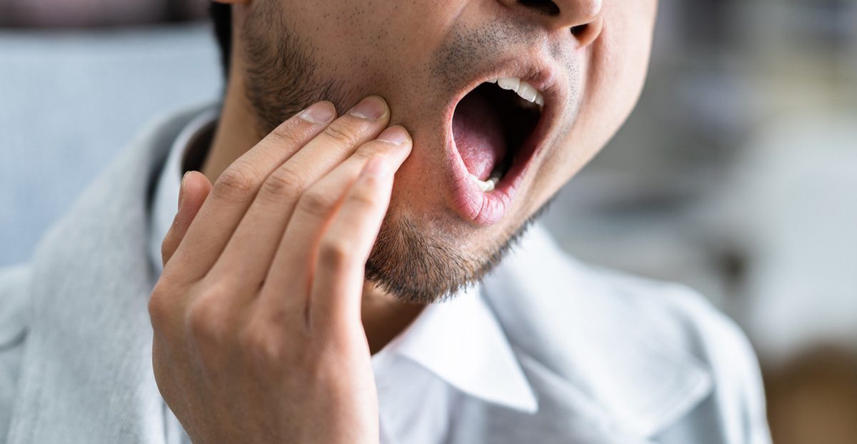 Man-with-mouth-pain-needing-sialendoscopy